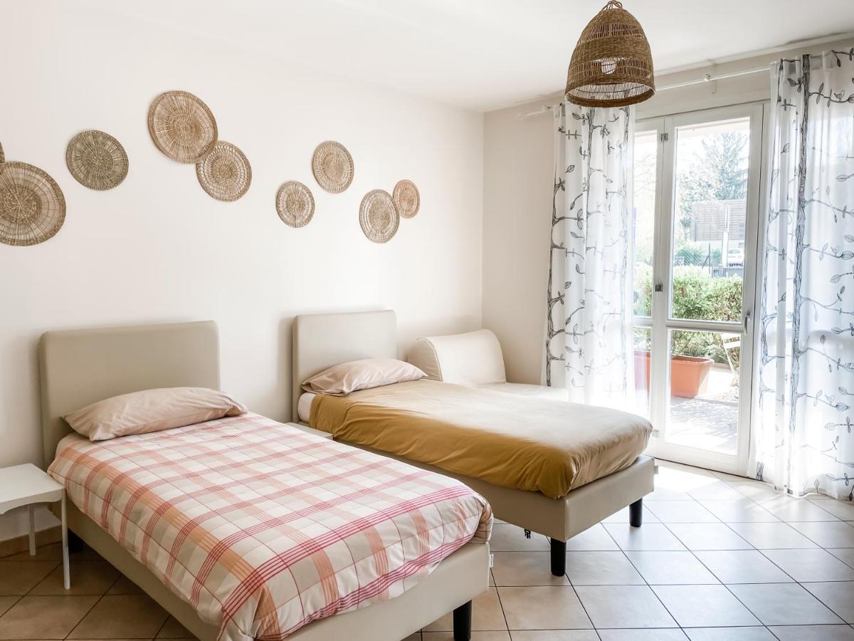 Agriturismo Familiare I Giardini Del Lago Варезе Экстерьер фото